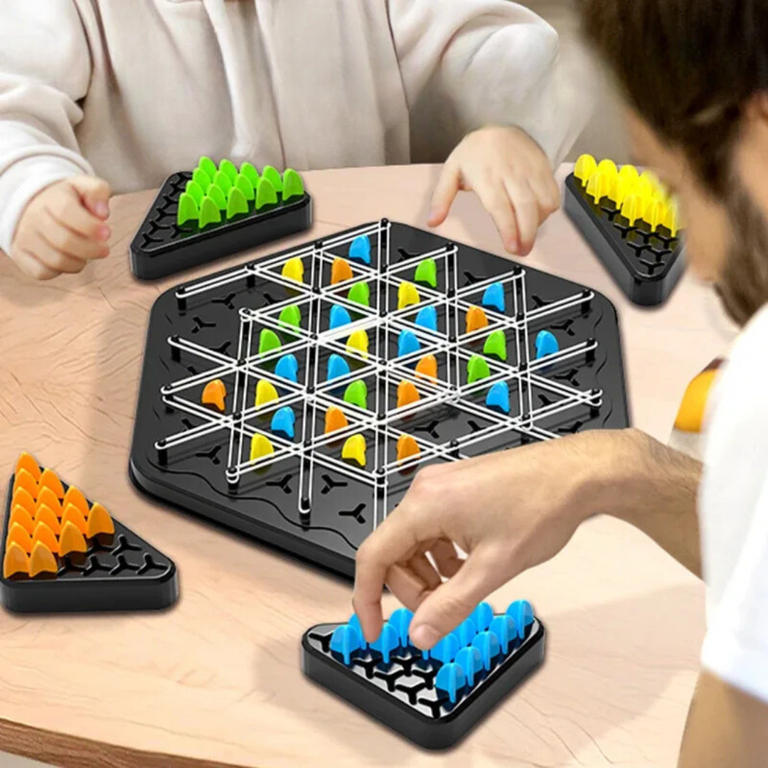 MindMatrix | Apportez l'excitation et le défi de la stratégie directement à votre table