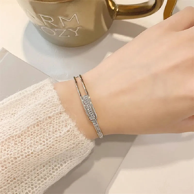 Bracelet ouvert en argent sterling 925 avec zirconia