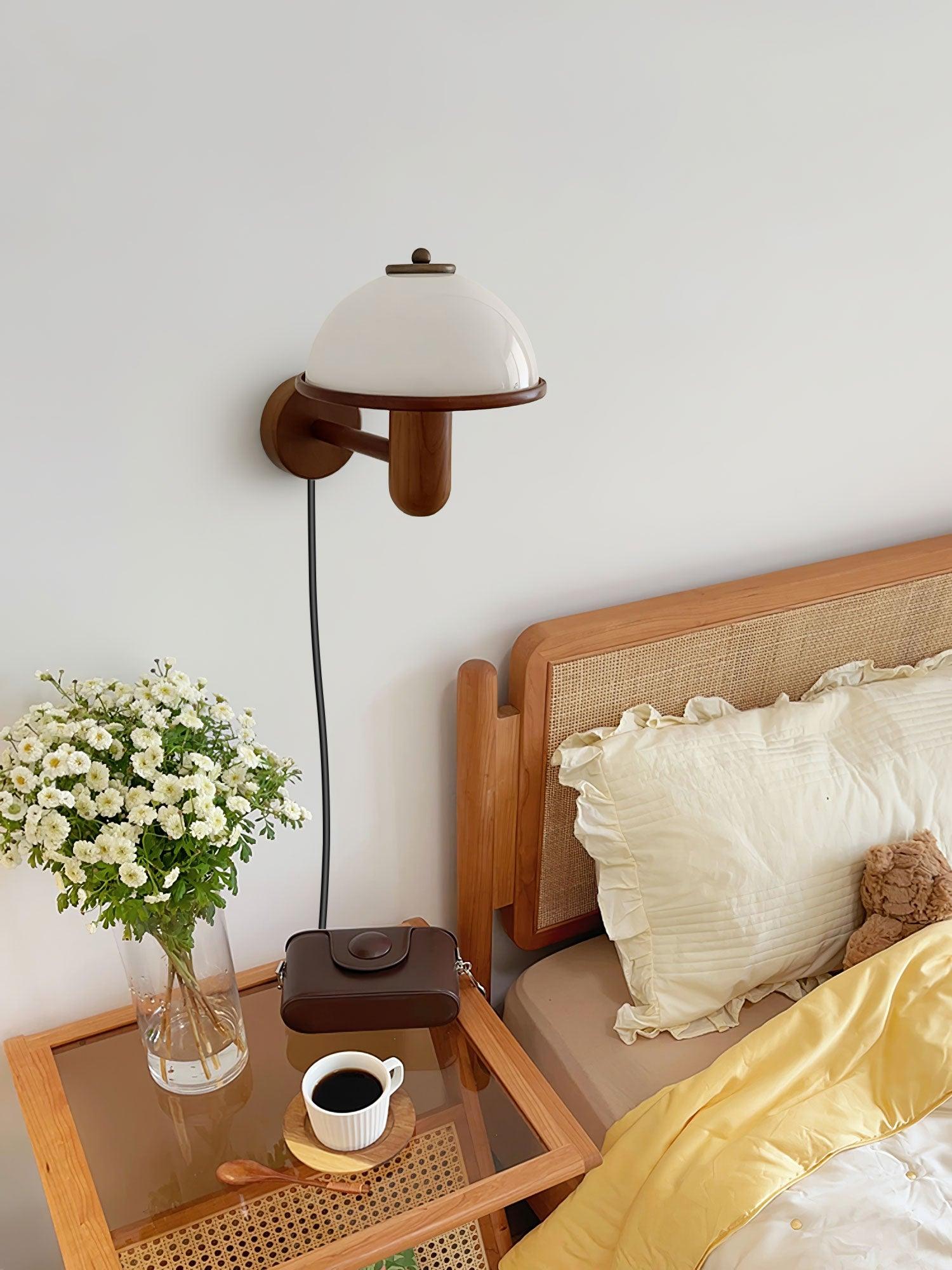 Applique Murale en Bois Champignon – Finition Chêne Élégante avec Douce Lumière LED