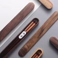 Baguettes en Noyer Noir MASU avec Fil Décoratif dans une Boîte en Bois