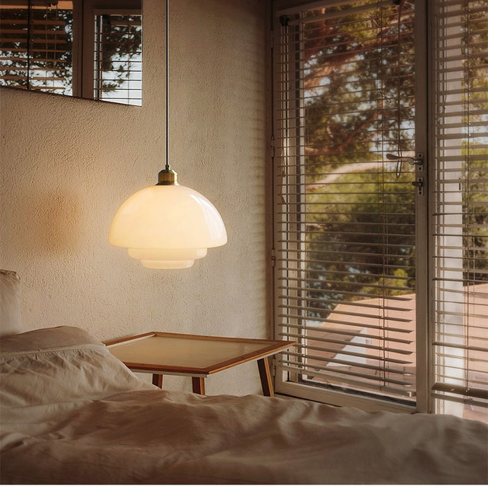 Suspension en Verre Blanc Laiton | Design Mid-Century Moderne | Variétés de Diamètre | Longueur de Suspension Réglable | Verre et Laiton | Convient pour 110V-120V | Élément Élégant pour Intérieur