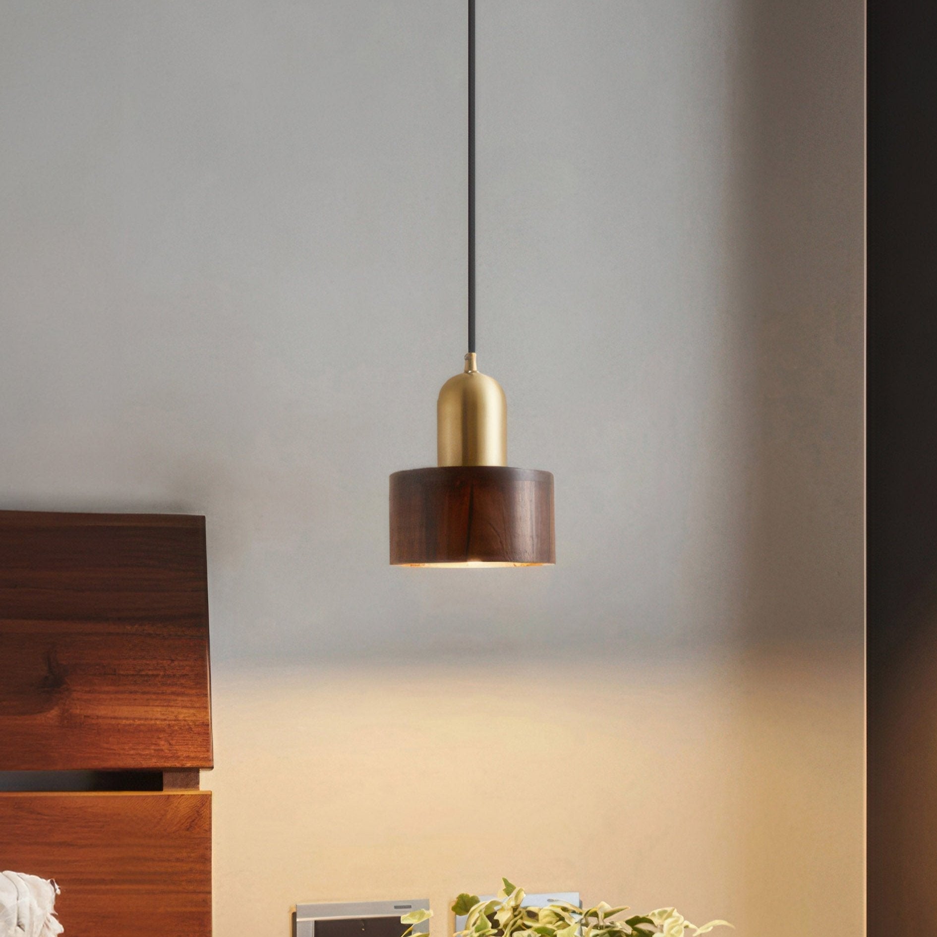 Suspension Cylindrique Japonaise – Lampe Suspendue LED Minimaliste en Laiton et Bois