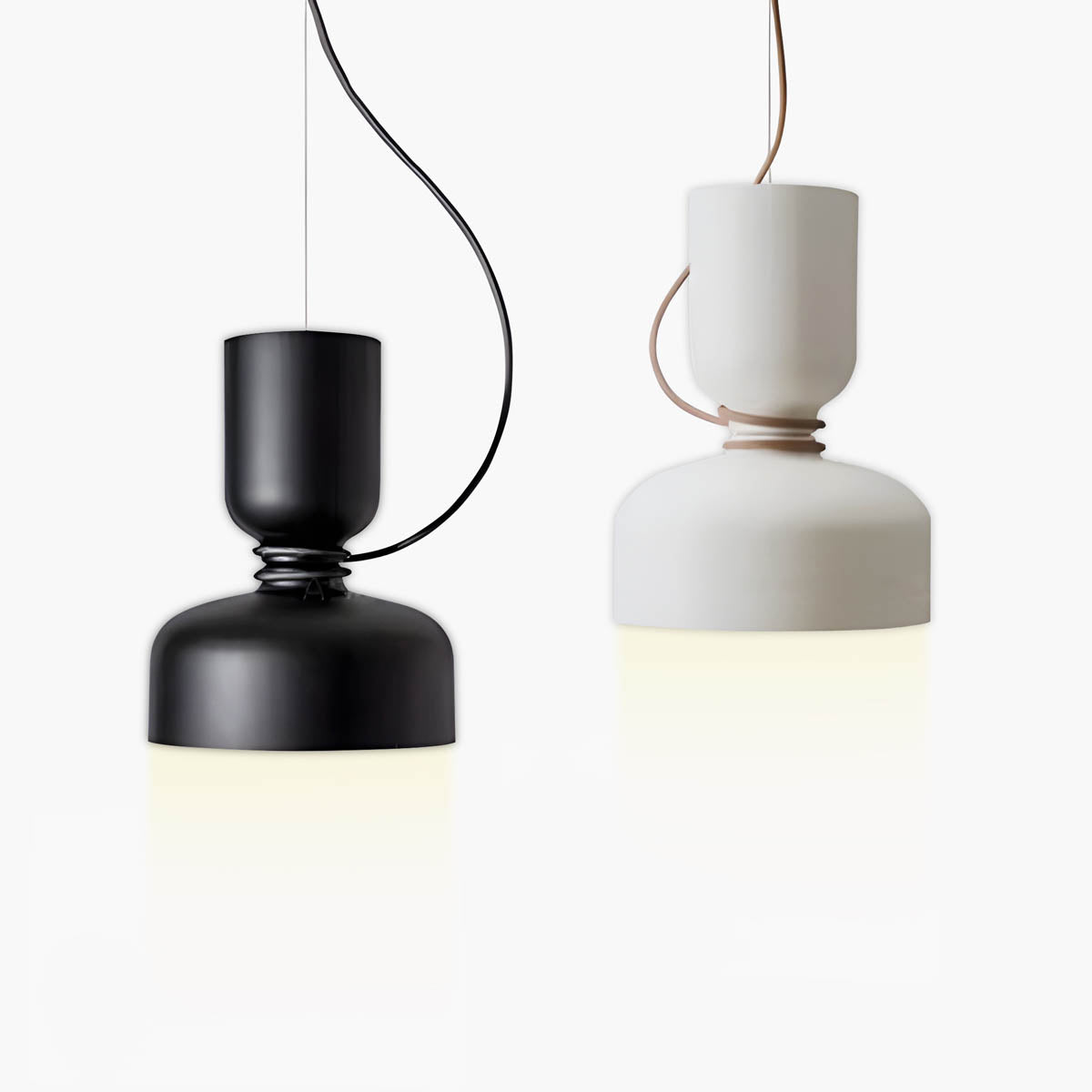 Suspension Orlee – Design Géométrique Moderne en Noir Mat, Blanc & Gris