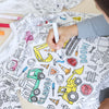 Artisano Luxe DIY Pyjama Set | Ensemble de pyjama coloré et créatif pour enfants leur permettant de concevoir leurs propres vêtements de nuit uniques, parfait pour le jeu imaginatif et l'expression artistique.