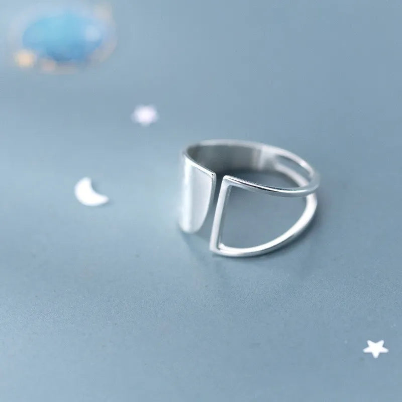 Bague géométrique punk creuse