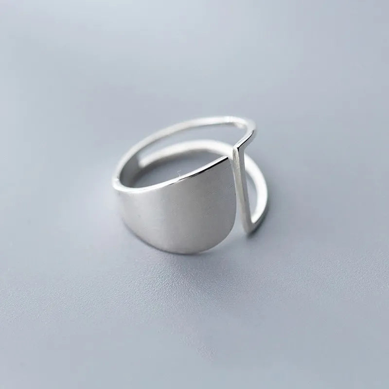 Bague géométrique punk creuse