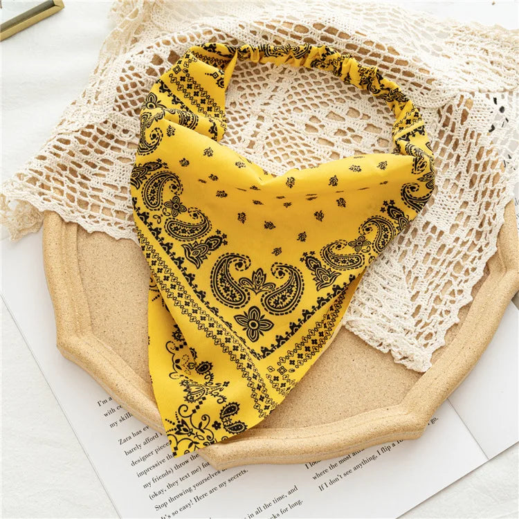Bandana Vintage Fleurs d'Été 2022 – Accessoires de Cheveux Élégants pour Femmes et Filles