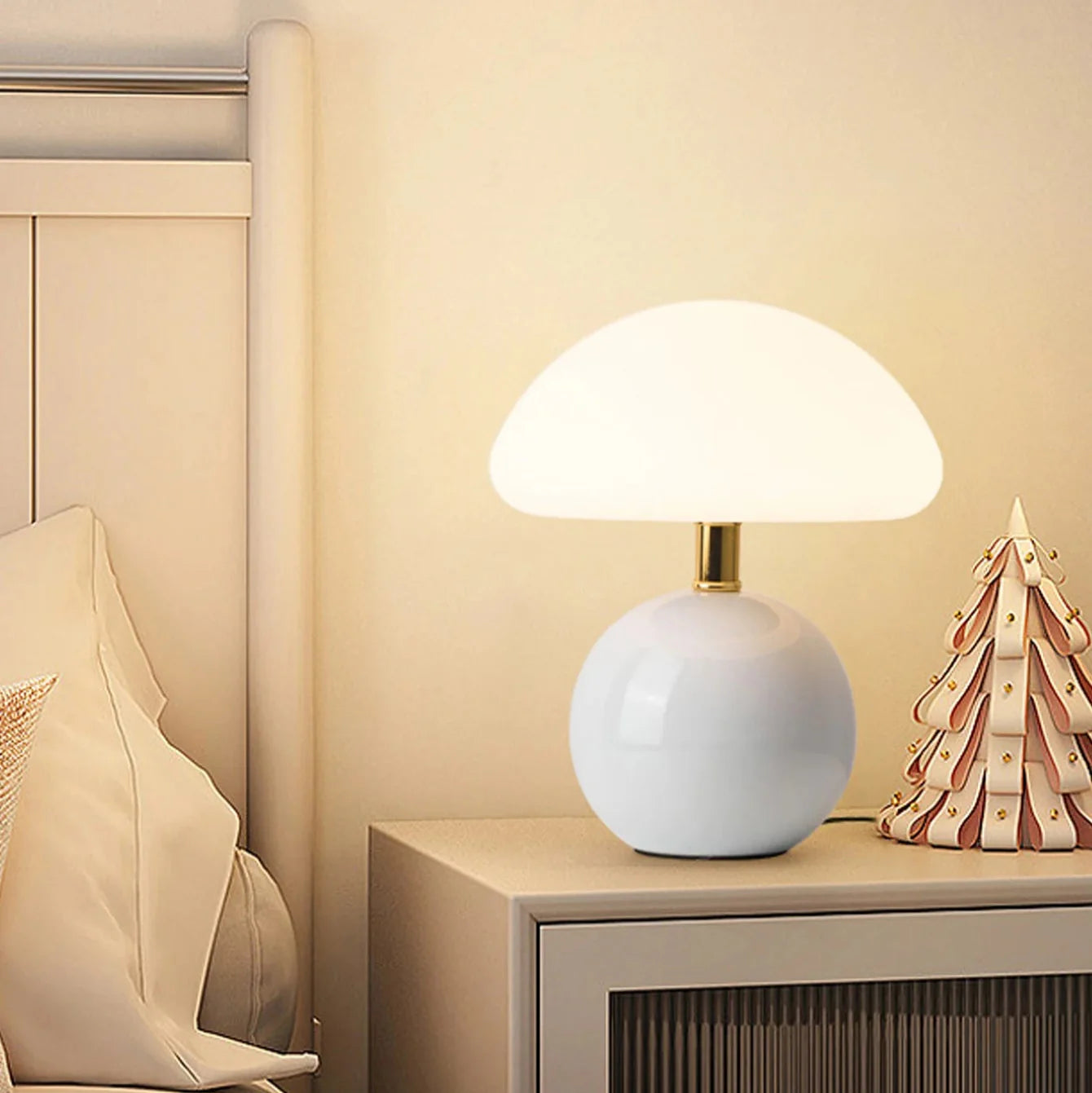Lampe de Chevet LED Élégante SereneGlow | Éclairage minimaliste pour des espaces de sommeil paisibles