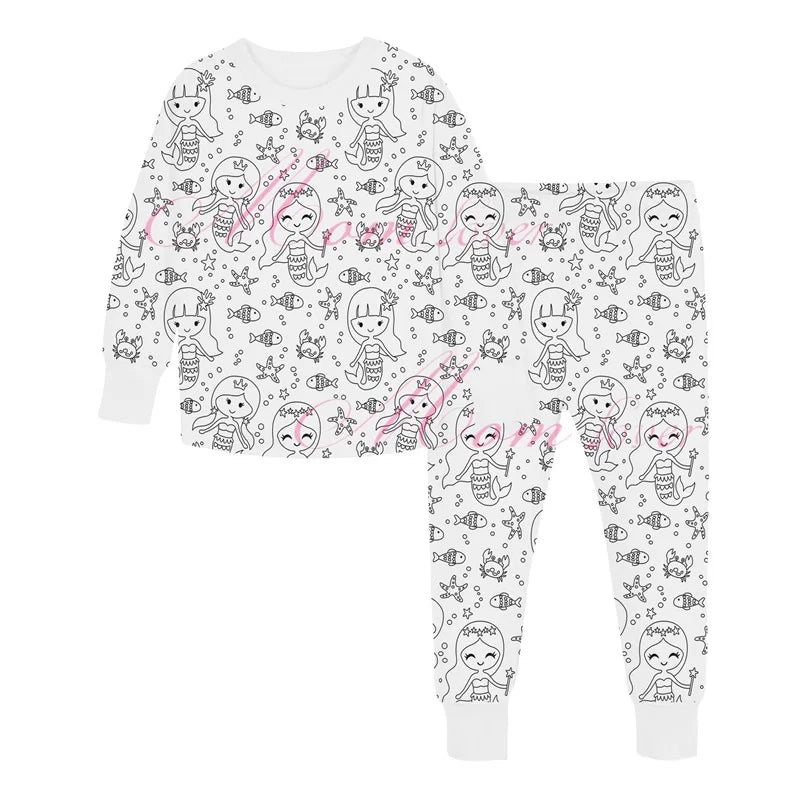 Artisano Luxe DIY Pyjama Set | Ensemble de pyjama coloré et créatif pour enfants leur permettant de concevoir leurs propres vêtements de nuit uniques, parfait pour le jeu imaginatif et l'expression artistique.