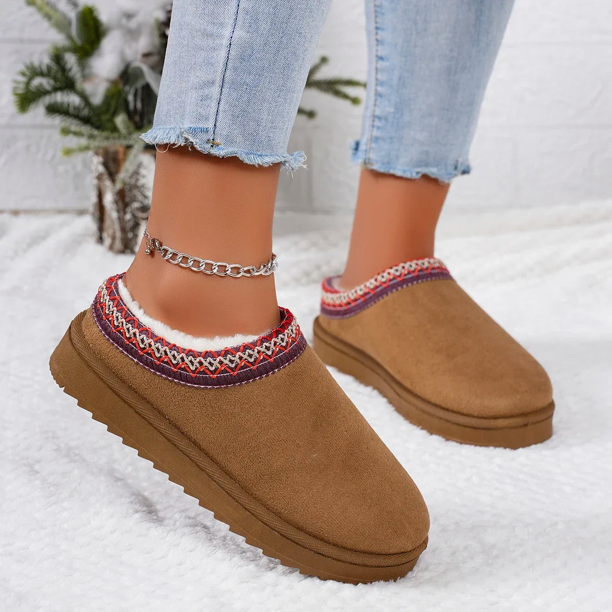 Bottes d'Hiver en Cachemire Luxe pour Femmes | Ultra-chaudes, chaussons à semelle épaisse pour un confort douillet
