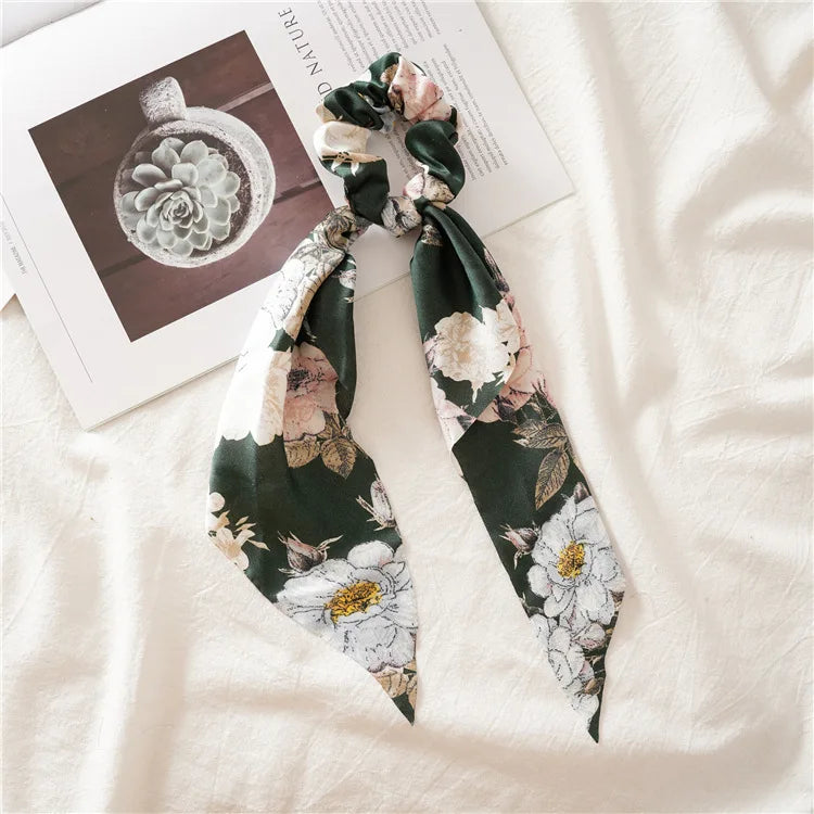Bandana Vintage Fleurs d'Été 2022 – Accessoires de Cheveux Élégants pour Femmes et Filles
