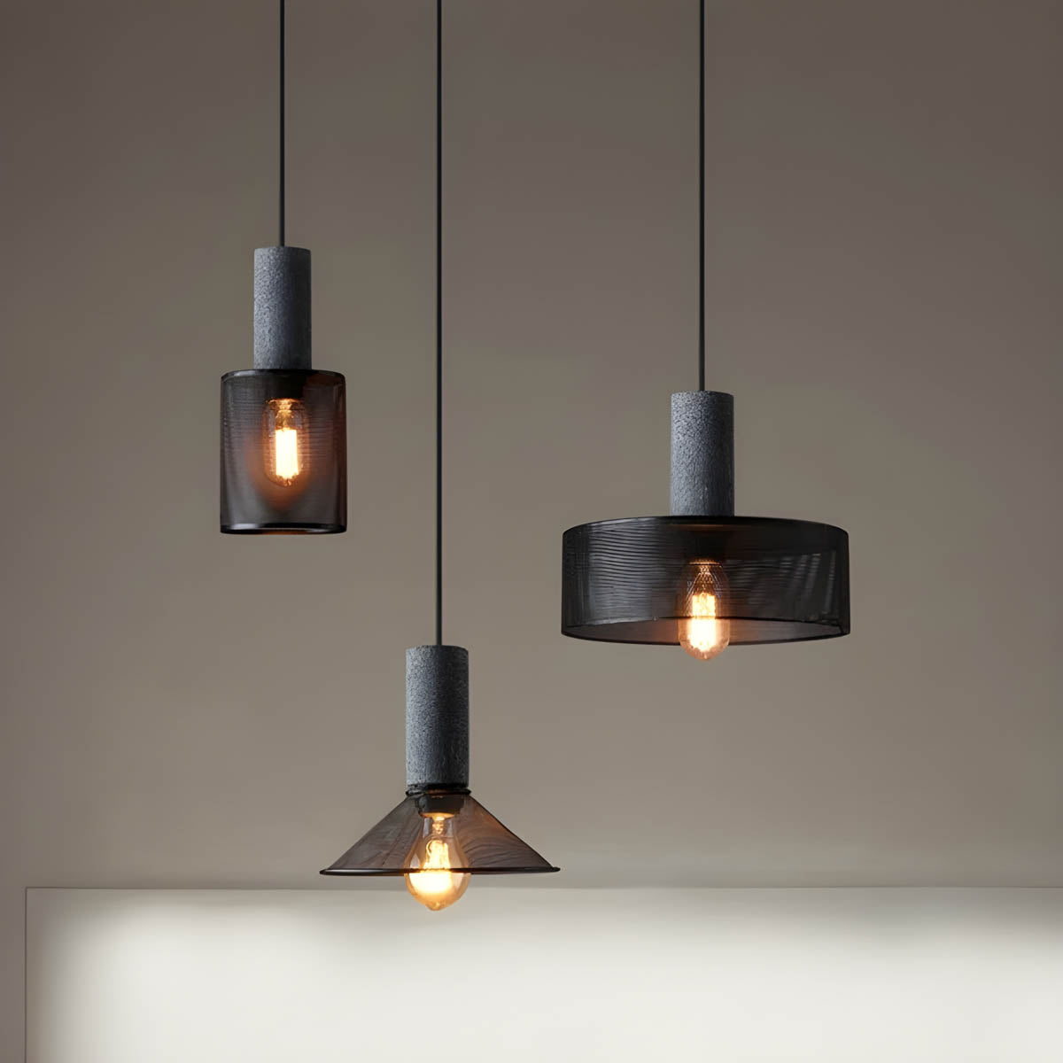 Suspension en Béton Shane – Design Industriel Moderne pour Intérieurs Stylés