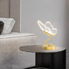LuxeLumen Lampe de Table Élégante avec Design Papillon | Créez une ambiance chaleureuse avec cette lampe unique