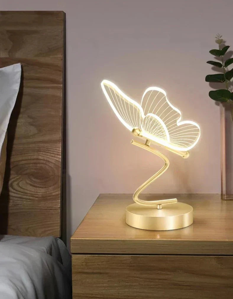 Aetherwing™ | Lampe de Table LED Papillon | Design Moderne avec Luminosité Ajustable | Parfaite pour le Salon et la Chambre