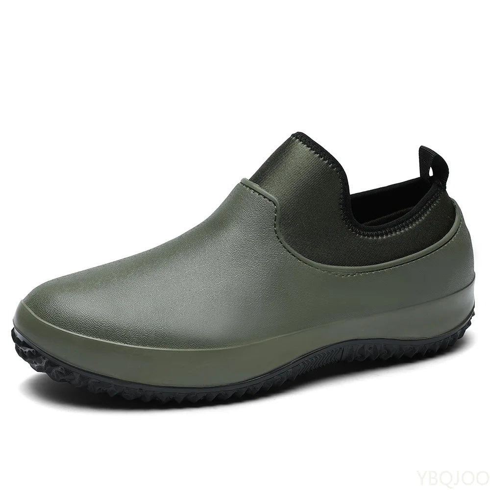 AquaElegance Bottes de Pluie Courtes pour Hommes | Chaussures en Caoutchouc Imperméables, Antidérapantes et Confortables, Idéales pour les Chefs et les Activités en Plein Air par Temps Pluvieux.
