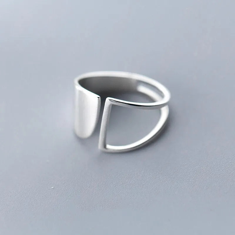 Bague géométrique punk creuse
