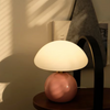 Lampe de Chevet LED Élégante SereneGlow | Éclairage minimaliste pour des espaces de sommeil paisibles
