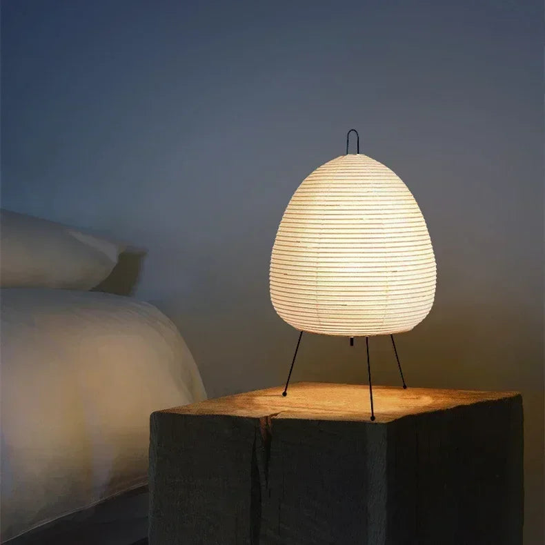 ZenGlow Lampe à poser en papier de riz japonais | Lampadaire atmosphérique et élégant pour des intérieurs chaleureux et apaisants