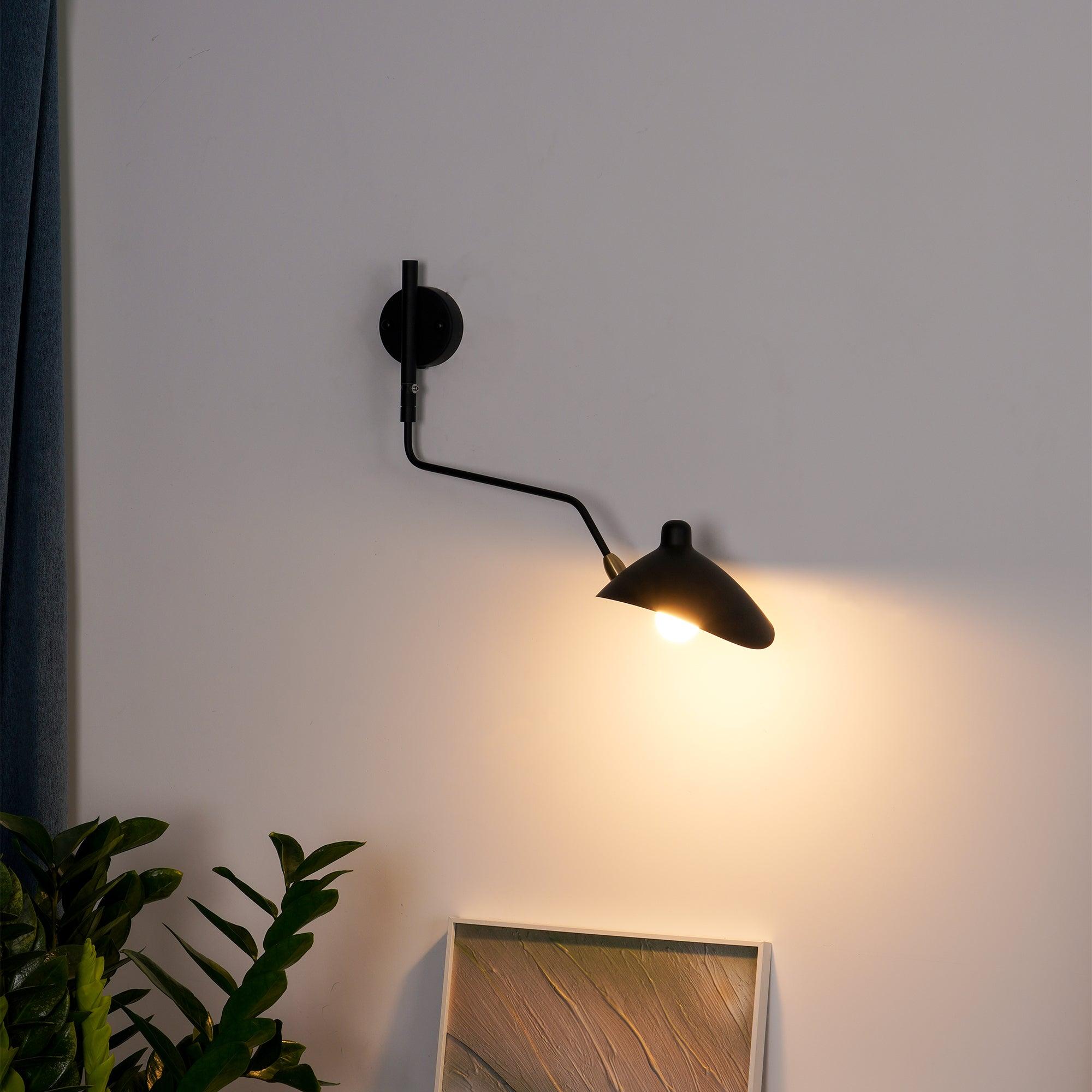 Applique Murale à Un Bras Serge Mouille – Design Iconique des Années 1950 avec Bras Réglable