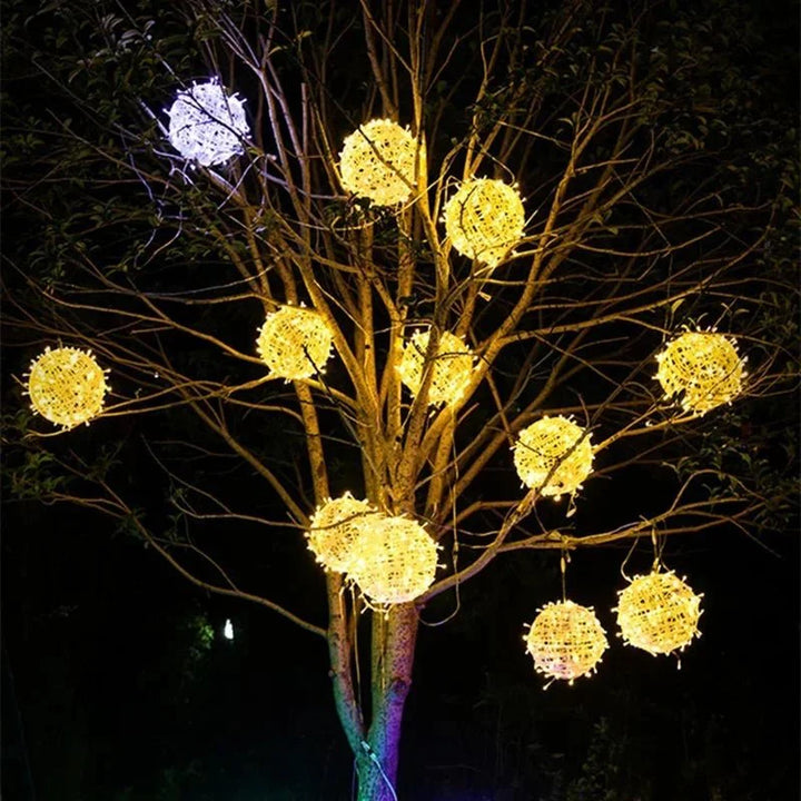 Boule LED Ambiante pour Intérieur & Extérieur – Orbola