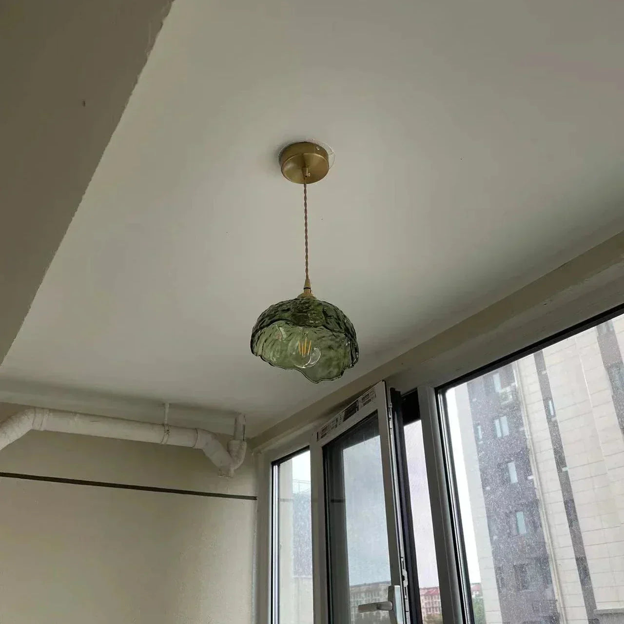 Suspension en Verre Élégante – Lampe Suspendue en Laiton et Verre Moderne