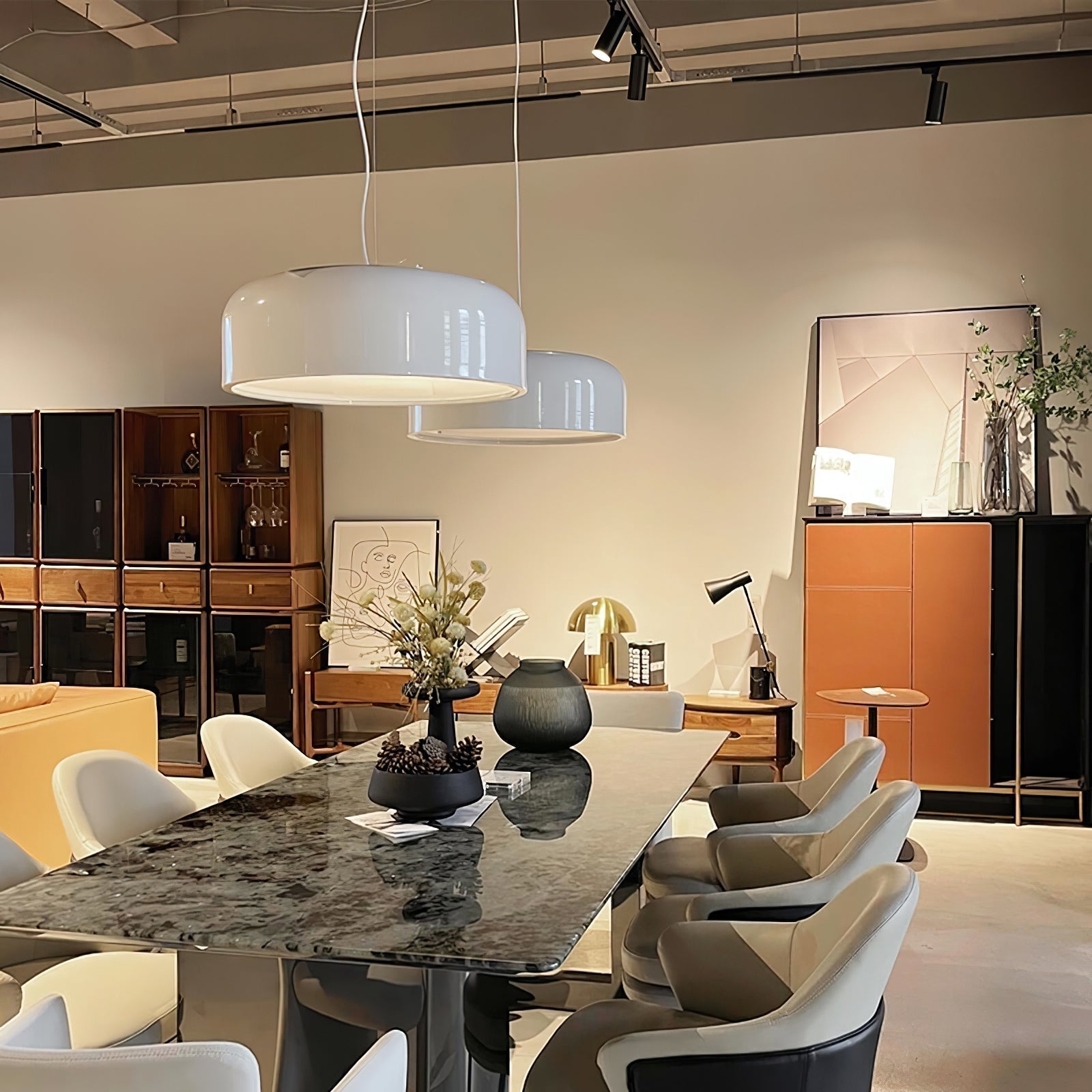 Suspension Smithfield – Lampe de Plafond Moderne en Aluminium Disponible en Plusieurs Couleurs