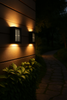 SolarGlow™ Lampes Murales Solaires LED – Sans Fil, Résistantes aux Intempéries & Ambiance Lumineuse pour Espaces Extérieurs