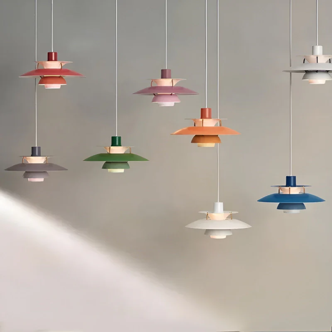 Suspension LED en fer moderne colorée - ColorLuxe