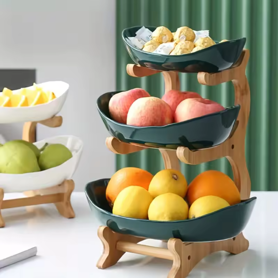 ArtisanÉlégance Panier à Fruits et Légumes en Bois à 3 Niveaux | Présentation raffinée avec plateaux en céramique blanche pour sublimer votre cuisine