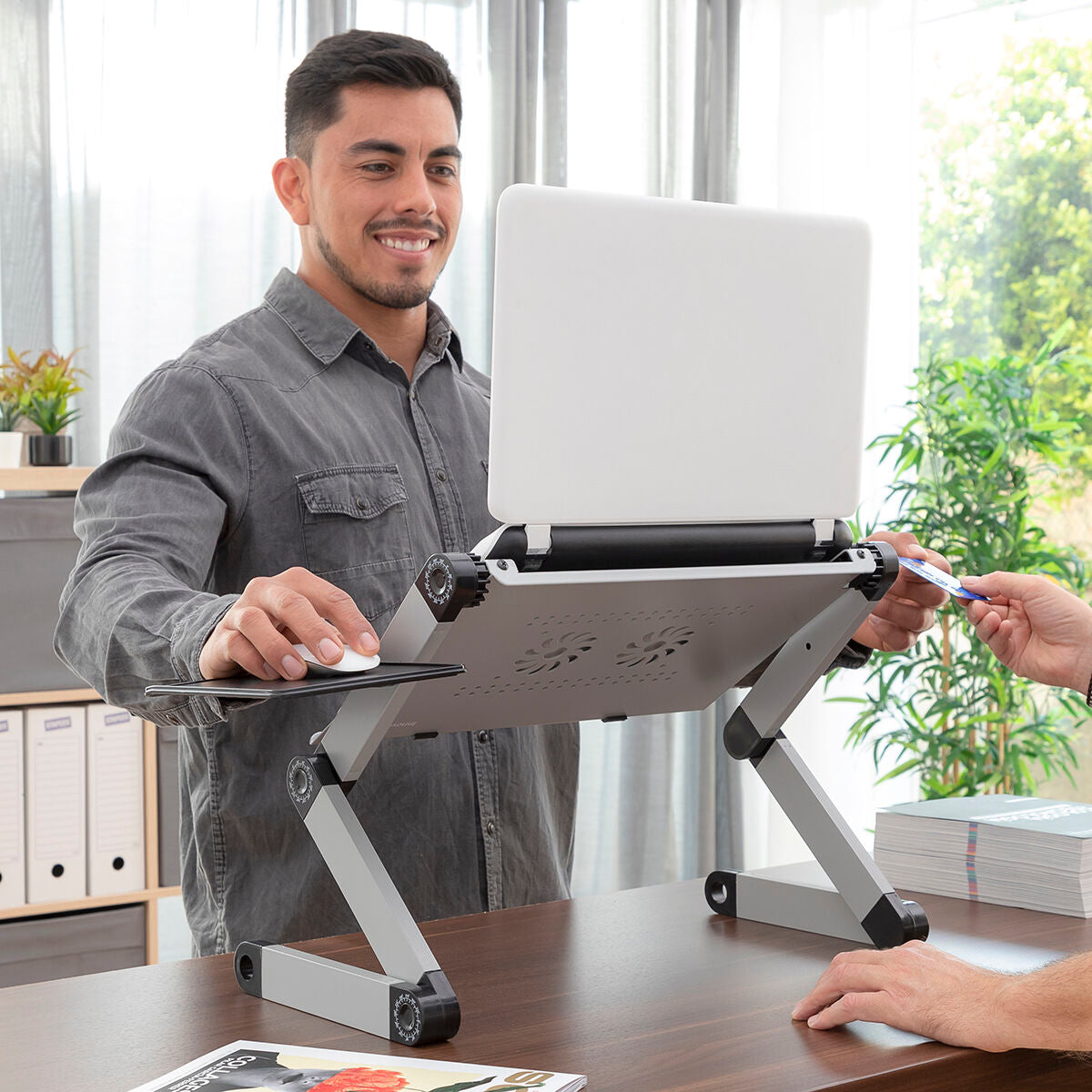 Support multifonctionnel pour ordinateur portable | Poste de travail idéal pour le lit, le canapé ou le bureau