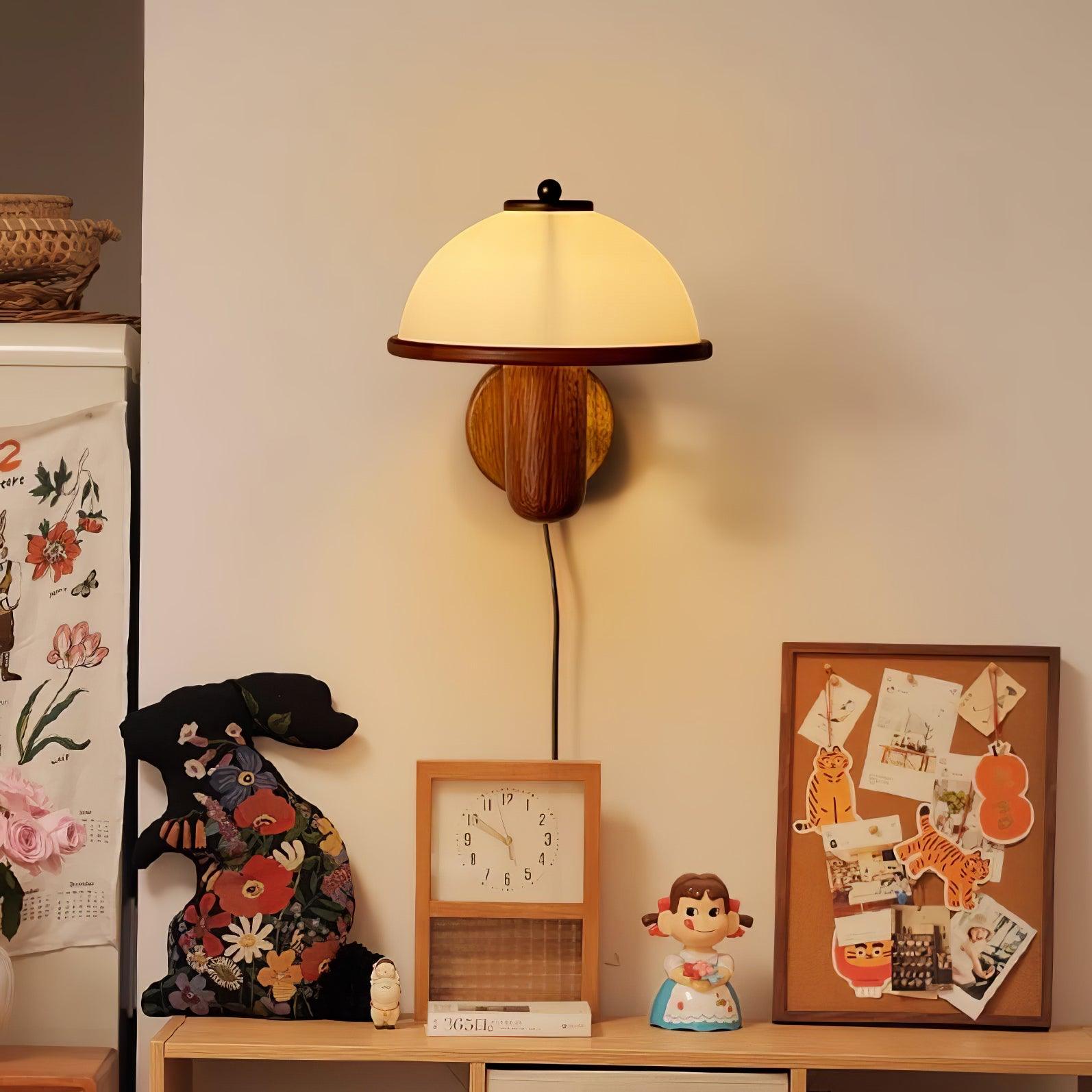 Applique Murale en Bois Champignon – Finition Chêne Élégante avec Douce Lumière LED