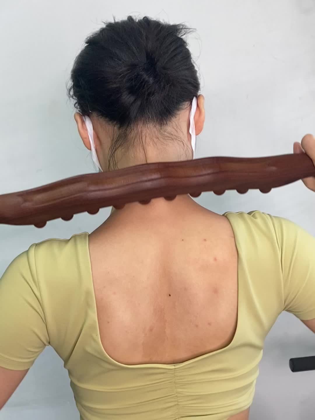 Bâton de Massage en Bois avec 31 Perles – Détente Musculaire Profonde