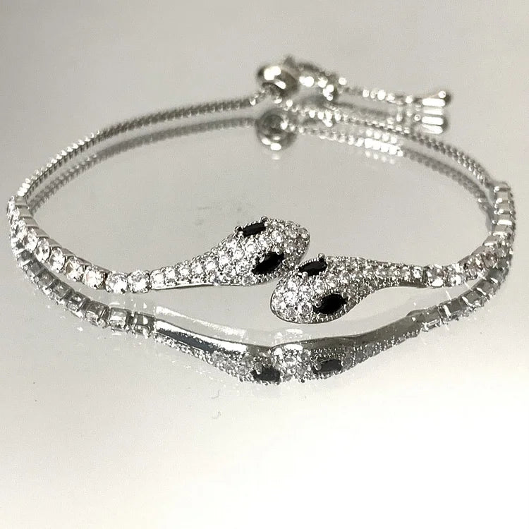 Bracelet serpent en argent avec zirconium – Lyra