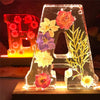Veilleuse FloraGlow Flower | Lampe à initiales décorative avec éclairage LED doux pour une ambiance romantique