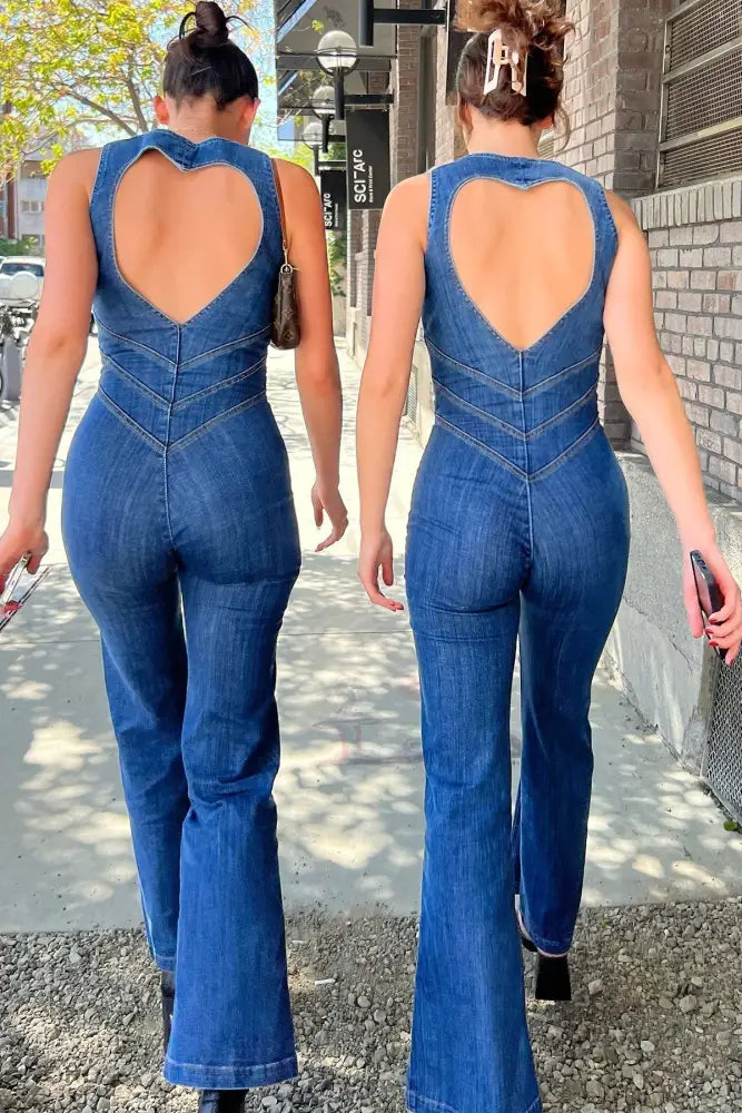 Amalia | Combinaison en Jean avec Dos Ouvert | Style Été Élégant pour Femmes | Bleu | Coupe Flatteuse | Découpe en Cœur | Mélange de Jean Confortable | Tissus Doux | Combinaison Stylée | Détails Tendance