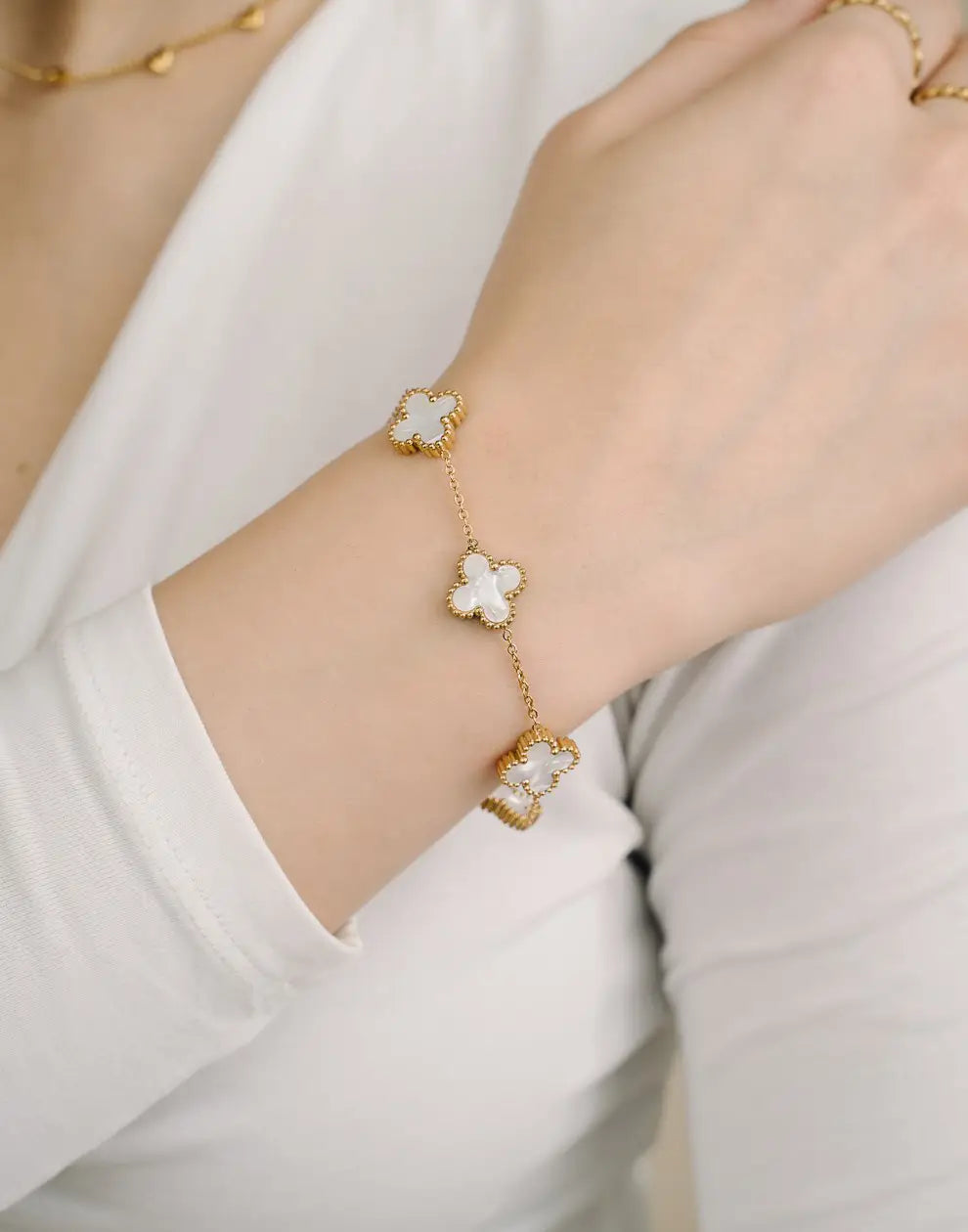 BRACELET À QUINTE FEUILLES DE TRÈFLE
