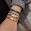 Bracelet Ayatul Kursi | Acier inoxydable de haute qualité avec finition en or, or rose ou argent | Design protecteur et détaillé | Convient aux peaux sensibles | Étanche et hypoallergénique | Emballage cadeau inclus
