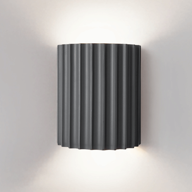 Applique Murale Ondulée Moderne – Design en Résine Élégant Haut & Bas