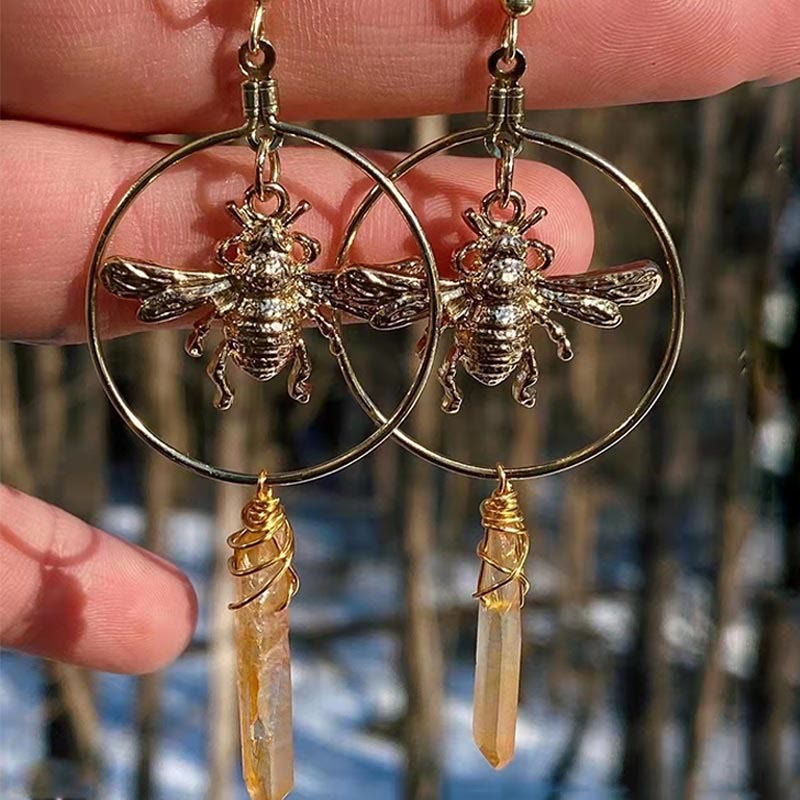 Boucles d'oreilles en cristal naturel lune-étoiles – Elara