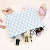 Trousse de Maquillage à Carreaux Indispensable