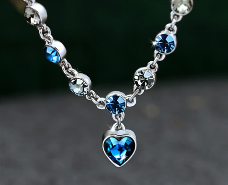 BlueBracelet : Bracelet avec pierre bleue pour femmes