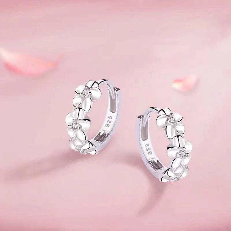 Boucles d'oreilles en argent avec fleurs