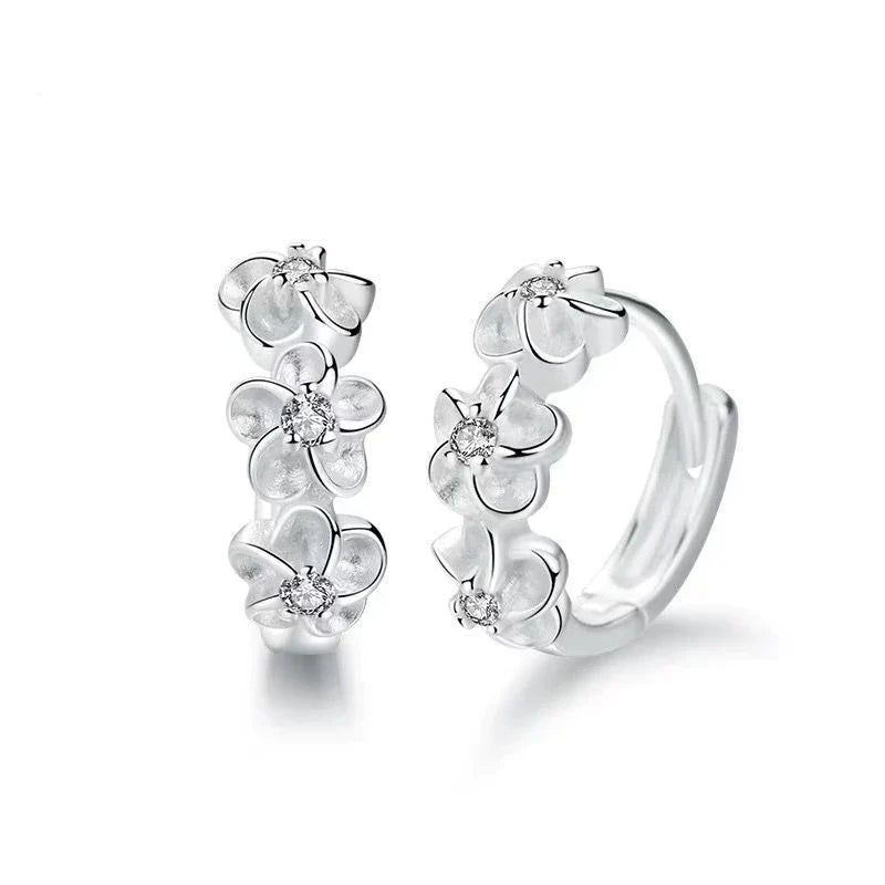 Boucles d'oreilles en argent avec fleurs