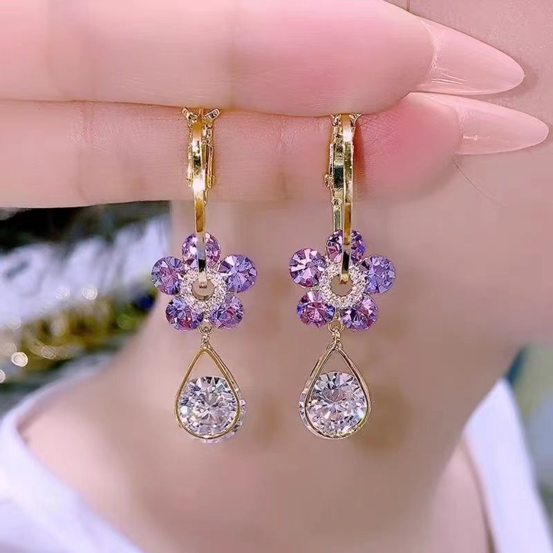 Boucles d'oreilles en fleurs de cristal