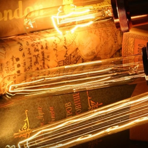 Ampoules Vintage - NostalgiaGlow