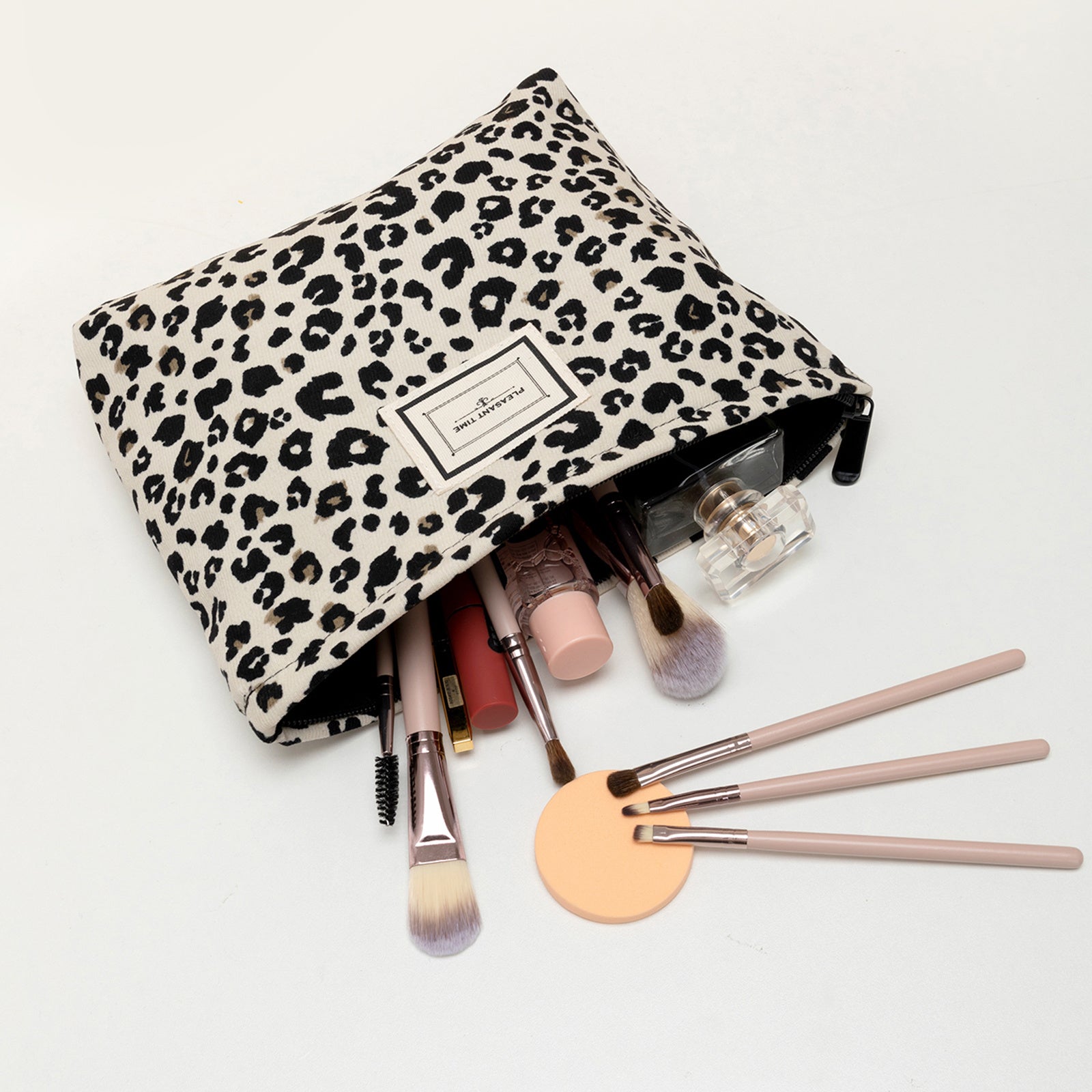 Trousse de Maquillage Chic Léopard – Compacte et Fonctionnelle