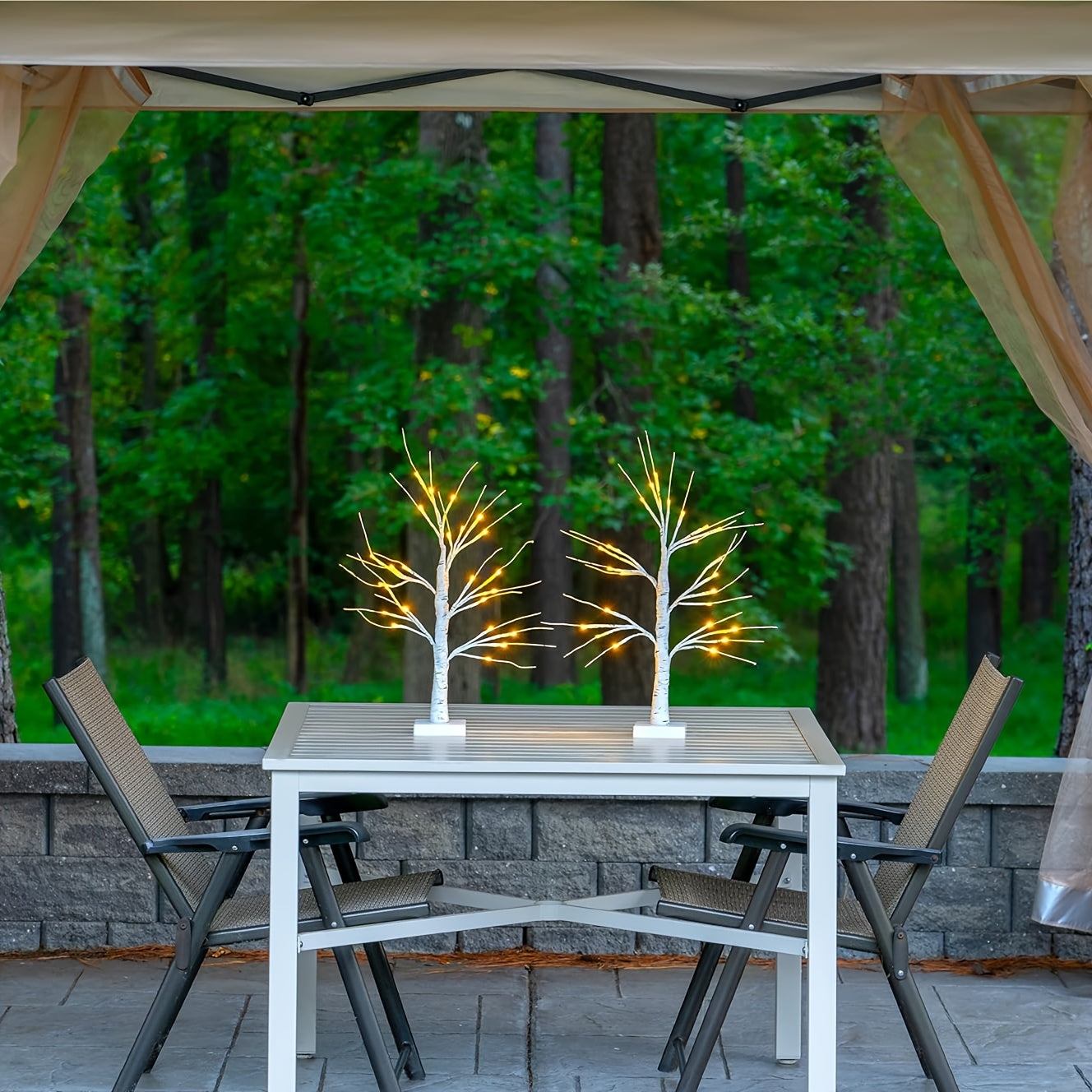 Arbre Décoratif Éclairé avec LED – Créateur d'Ambiance Magique pour la Maison ou les Fêtes