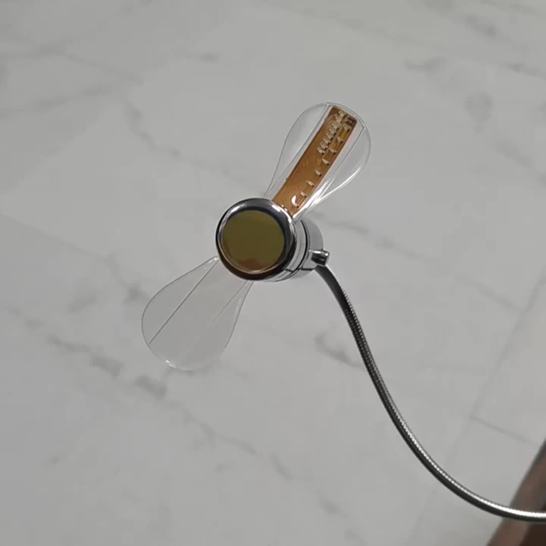Ventilateur Horloge LED USB Portable avec Affichage de l'Heure