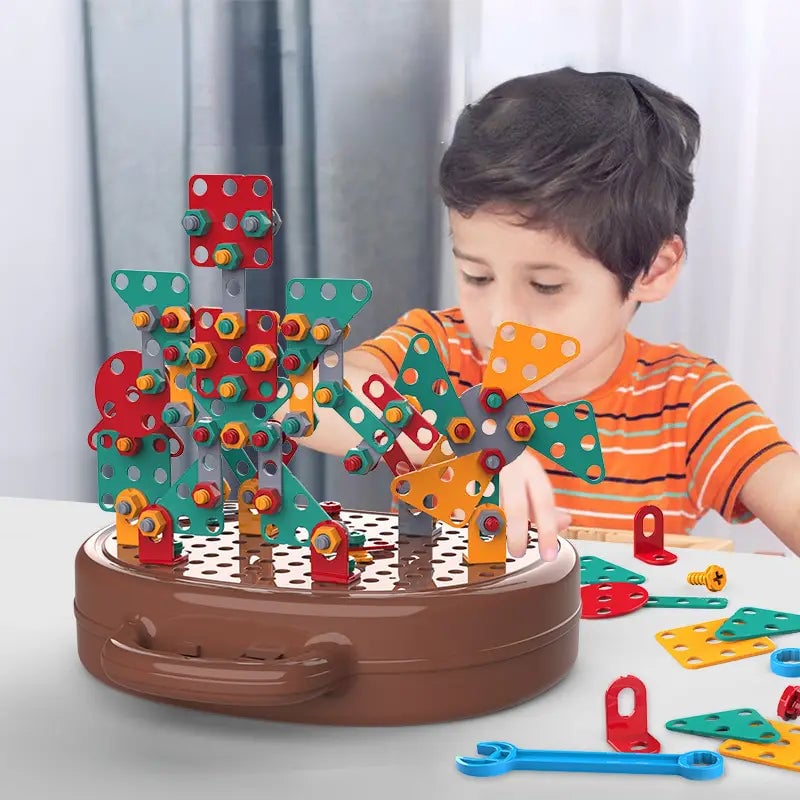 DrillPlay | Stimule la créativité de votre enfant et améliore sa motricité et sa capacité à résoudre des problèmes