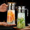 Carafe en Verre avec Couvercle – Idéale pour Jus, Bubble Tea et Boissons Rafraîchissantes d'Été